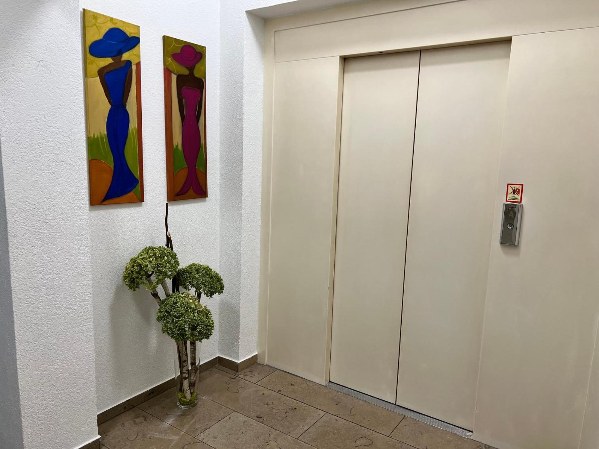 Hotel Fantasie Ansbach Dış mekan fotoğraf