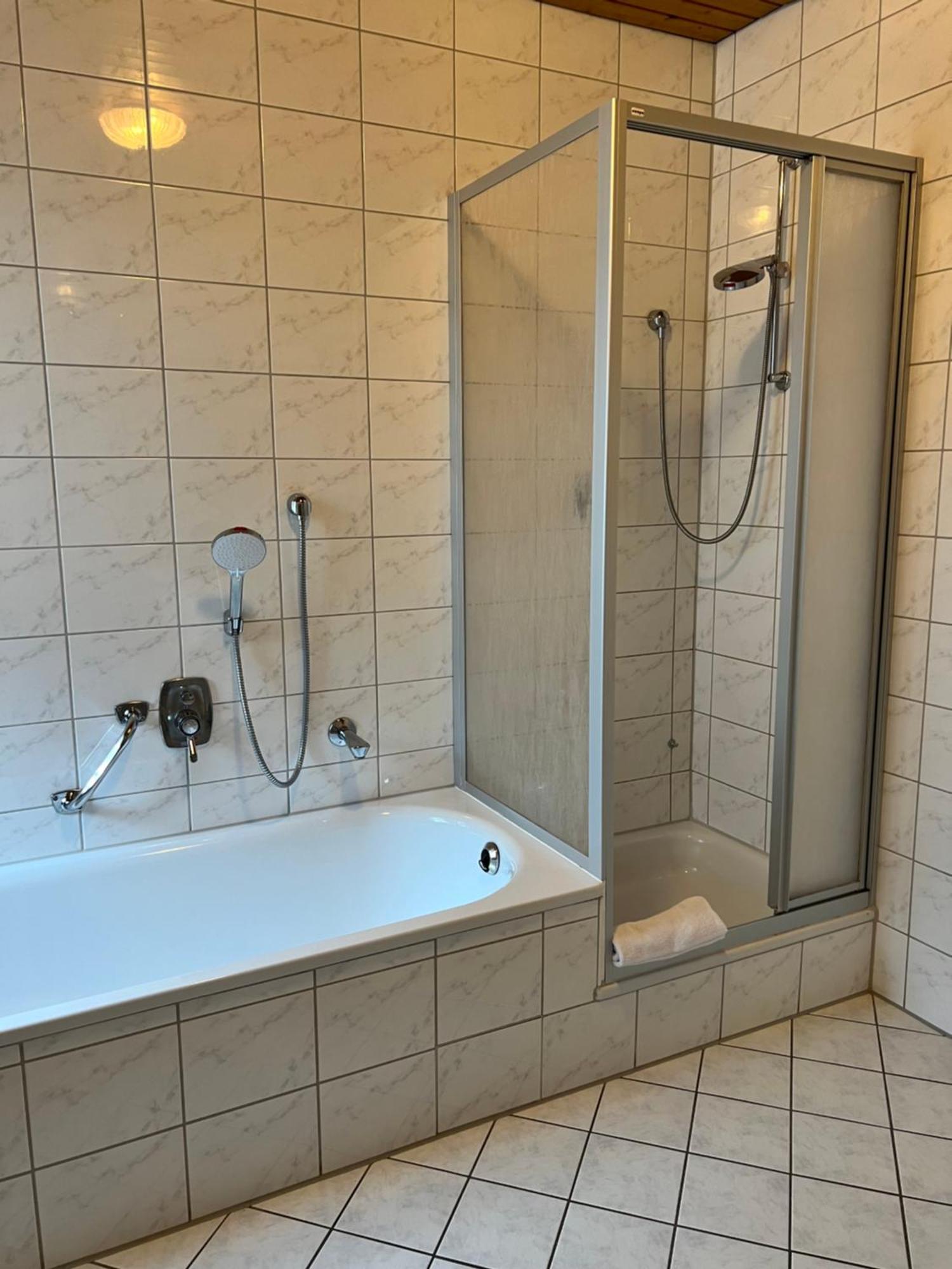 Hotel Fantasie Ansbach Dış mekan fotoğraf
